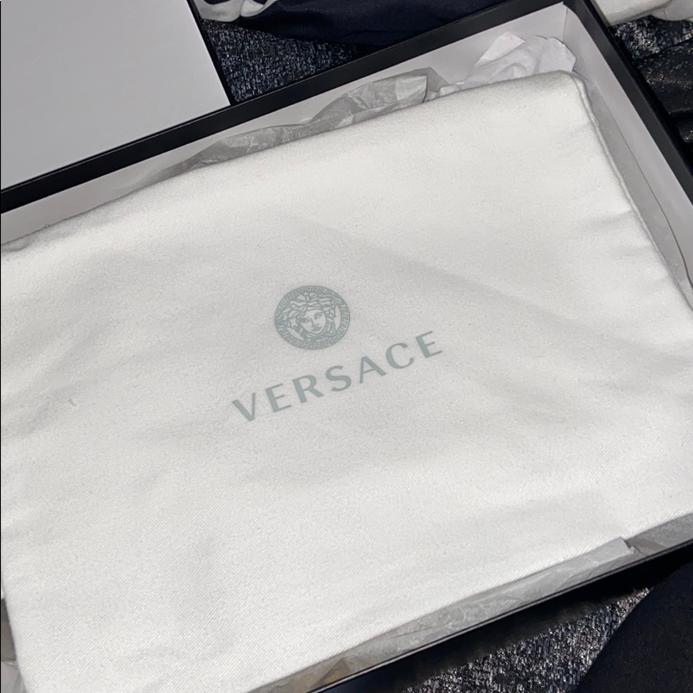 Versace Heels - Picture 1 of 6